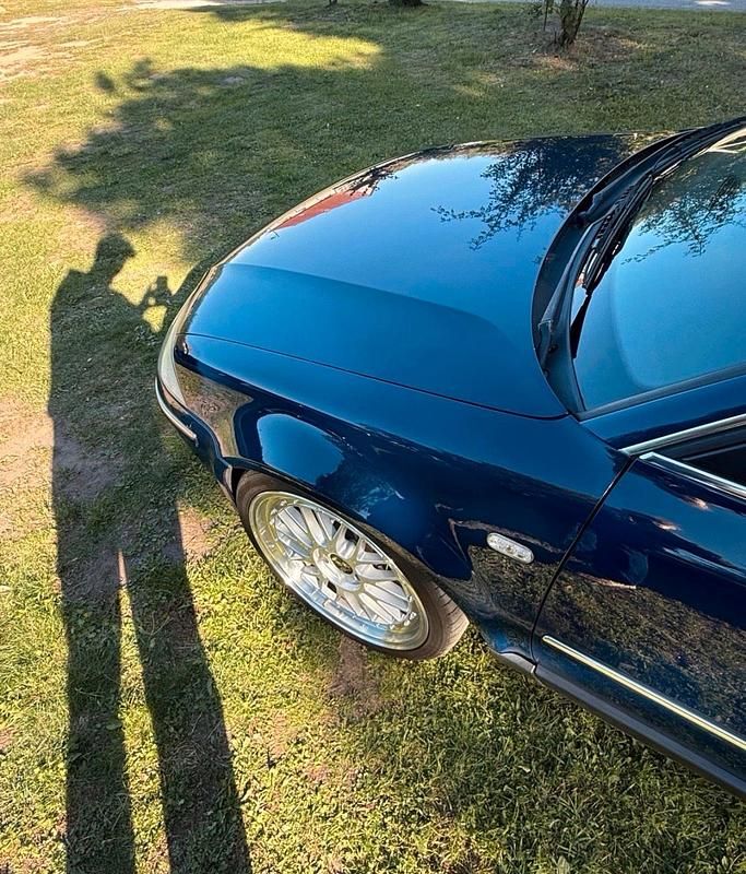 Gebraucht VW Passat 131 PS (96 kW) 2001 Blau Kombi