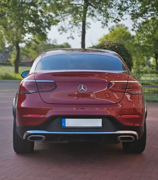 Gebraucht Mercedes GLC400d AMG 330 PS (242 kW) 2020 Rot Coupé