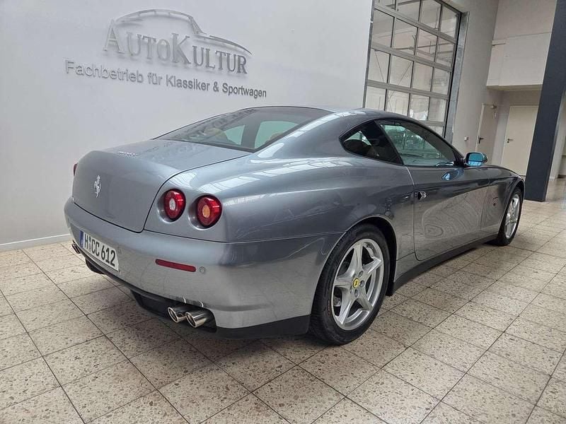 Second-hand Ferrari 612 540 CP (397 kW) 2004 Gri Coupe