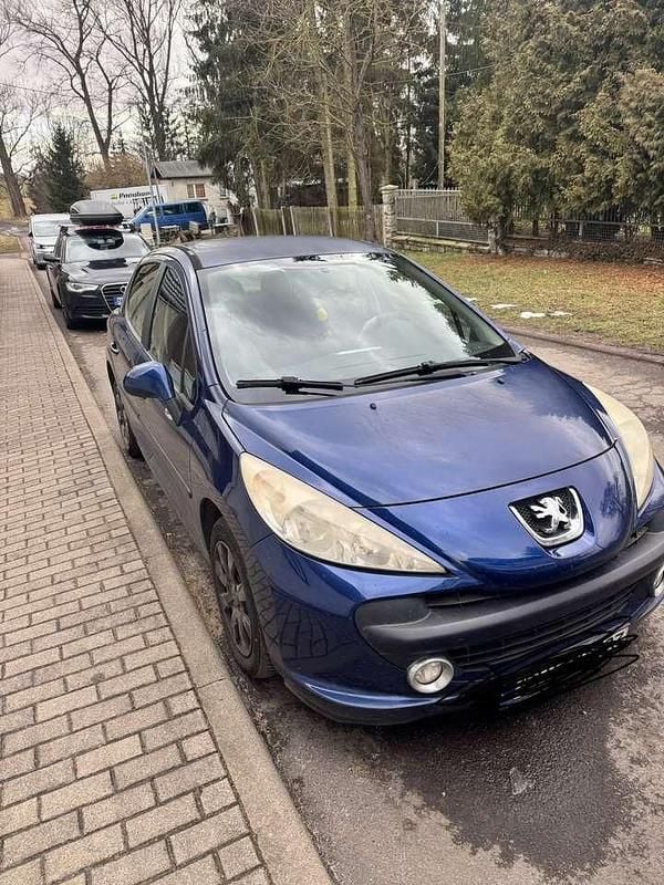 Gebraucht Peugeot 207 Filou 73 PS (53 kW) 2008 Limousine