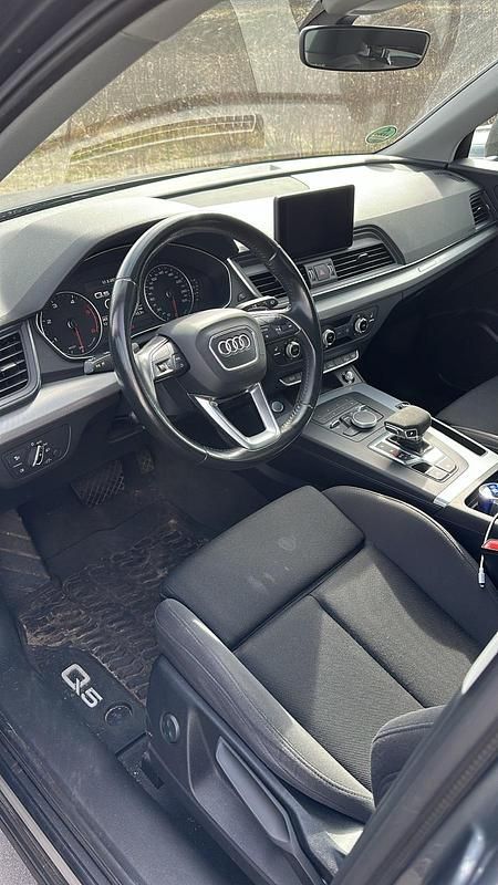Gebraucht Audi Q5 163 PS (119 kW) 2017 Grau SUV