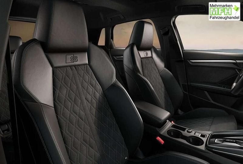 Neu Audi S3 333 PS (244 kW) 2026 Mythosschwarz metallic Limousine