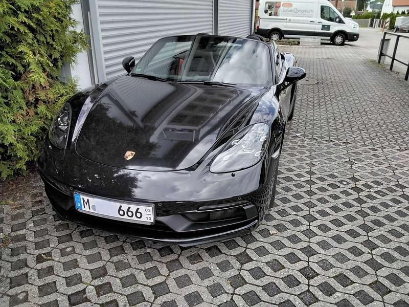 Gebraucht 2018 Porsche Boxster GTS Cabrio | 70.900 € (Fairer Preis) - Bild 1/4