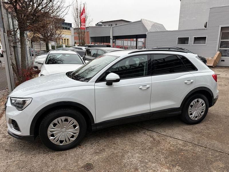 Gebraucht Audi Q3 Ambiente 150 PS (110 kW) 2019 Weiß SUV