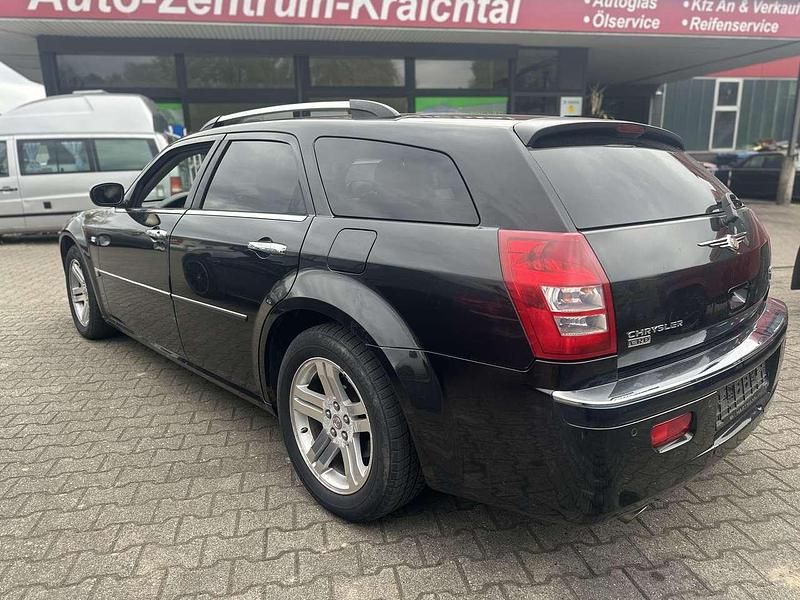 Gebraucht Chrysler 300C 218 PS (160 kW) 2006 Brilliant black Kombi