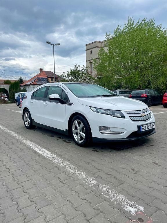 Gebraucht Chevrolet Volt 151 PS (111 kW) 2013 Weiß Kleinwagen