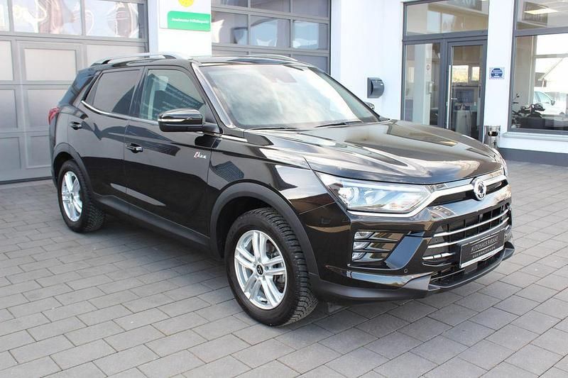 Gebraucht SsangYong Korando Quartz 163 PS (119 kW) 2021 Schwarz SUV