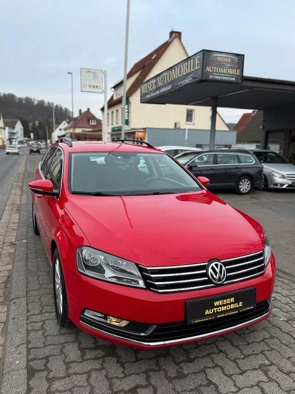 Gebraucht VW Passat Comfortline 105 PS (77 kW) 2014 Rot Kombi