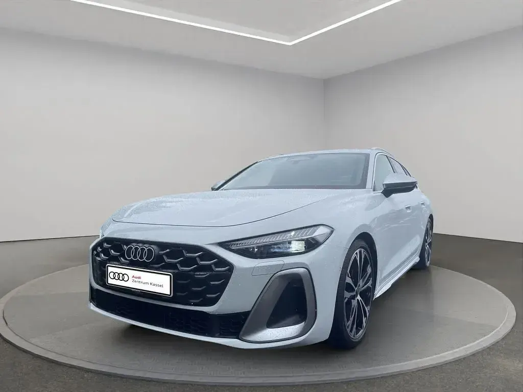 Gebraucht Audi S5 Ambiente 367 PS (269 kW) 2025 Gletscherweiß metallic Kombi