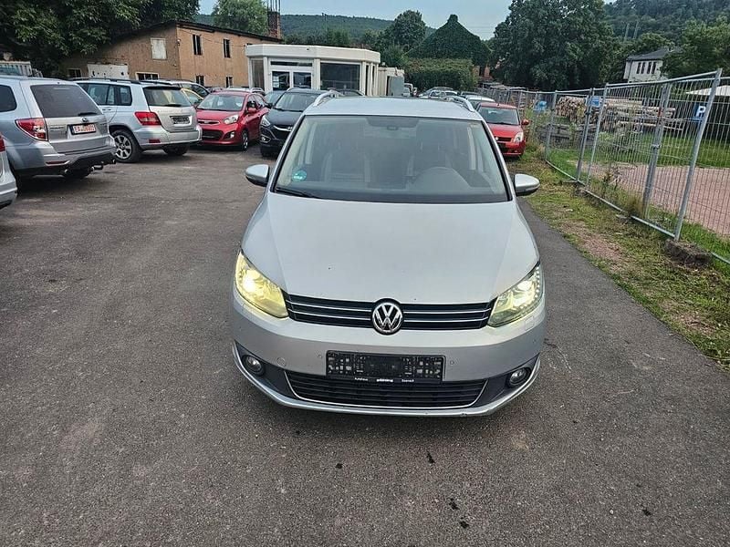 Silber Gebraucht 2013 VW Touran Life Van / Kleinbus | 7.300 € (Guter Preis) - Bild 1/4