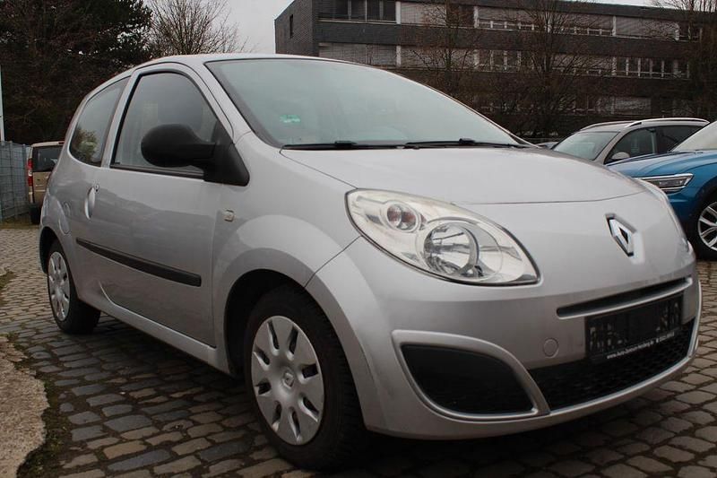 Gebraucht Renault Twingo Authentique 58 PS (42 kW) 2007 Silber Kleinwagen