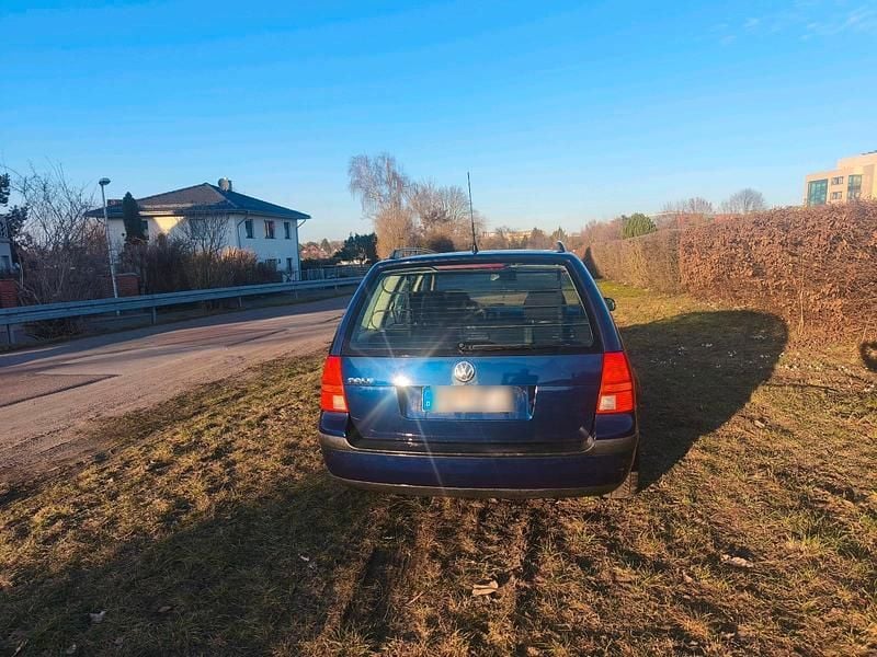 Gebraucht VW Golf IV 75 PS (55 kW) 2002 Blau Kombi