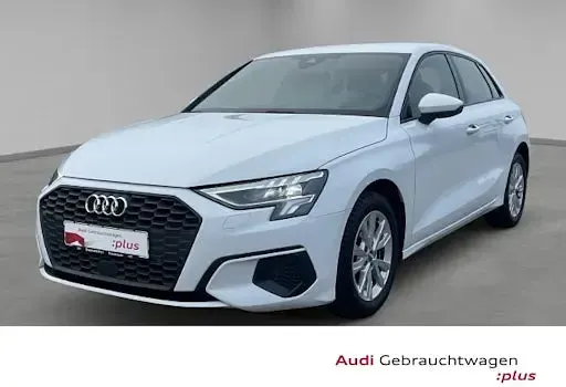Używany Audi A3 Comfort 150 KM (110 kW) 2022 Sedan/Limuzyna