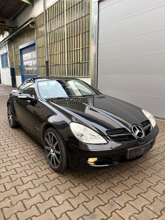 Schwarz Gebraucht 2006 Mercedes SLK200 Cabrio | 4.990 € (Superpreis) - Bild 1/4