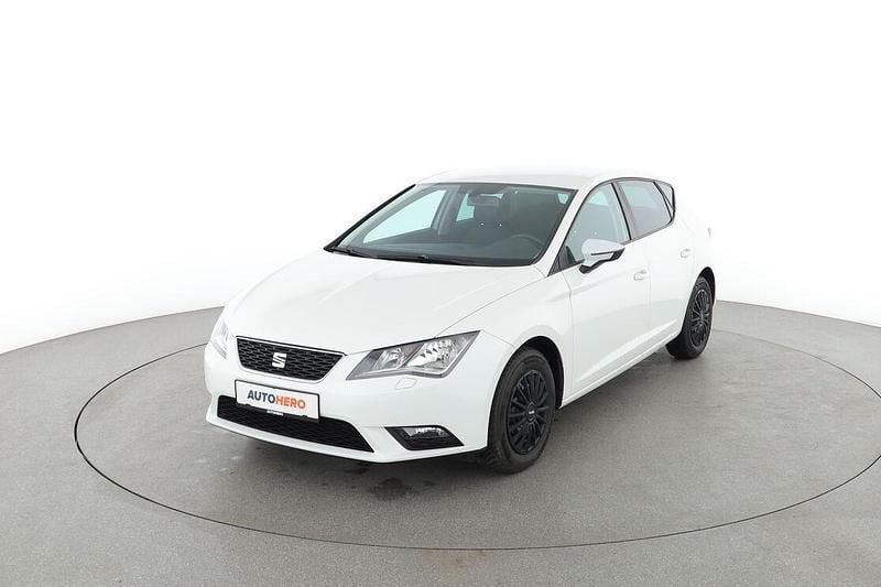 Weiß Gebraucht 2015 Seat Leon Style Limousine | 9.580 € (Fairer Preis) - Bild 1/3
