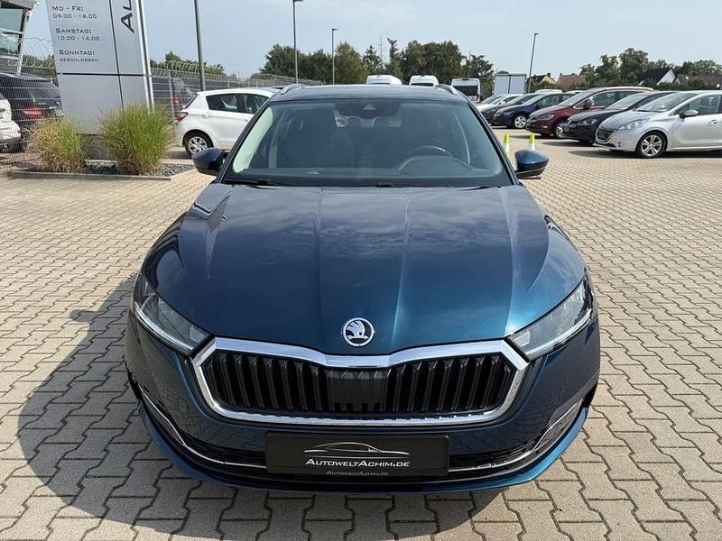 Gebraucht Skoda Octavia Style 150 PS (110 kW) 2024 Blau Kombi