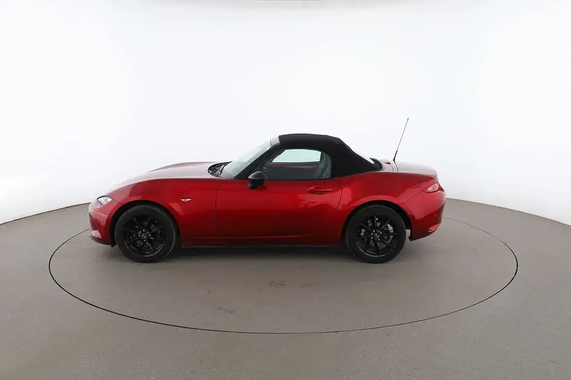 Gebraucht Mazda MX5 Ad'Vantage 132 PS (97 kW) 2022 Rot Cabrio