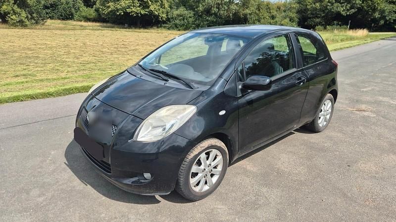 Schwarz Gebraucht 2008 Toyota Yaris Kleinwagen | 1.899 € (Guter Preis) - Bild 1/4