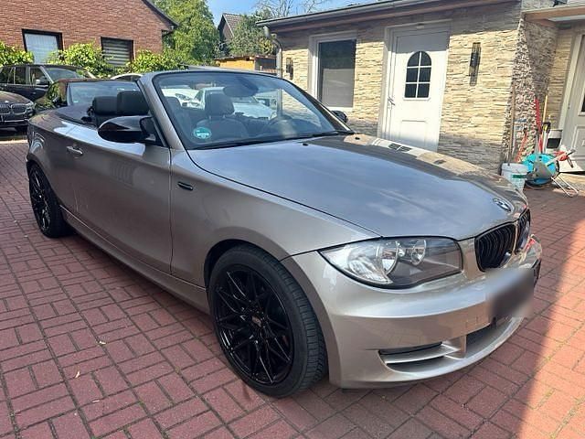 Andere farben Gebraucht 2008 BMW 120 Cabriolet Efficient Dynamics Cabrio | 8.200 € (Etwas zu teuer) - Bild 1/4