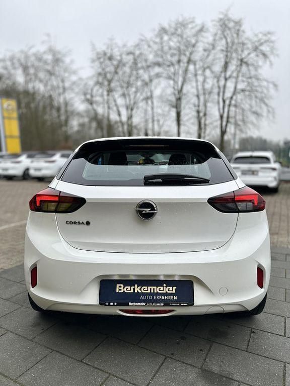 Gebraucht Opel Corsa-e Edition 100 kW (136 PS) 2021 Jadeweiß Kleinwagen