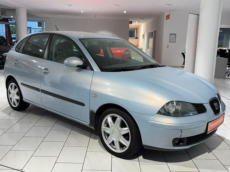 Blau Gebraucht 2005 Seat Ibiza Sport Kleinwagen | 1.000 € (Guter Preis) - Bild 1/4