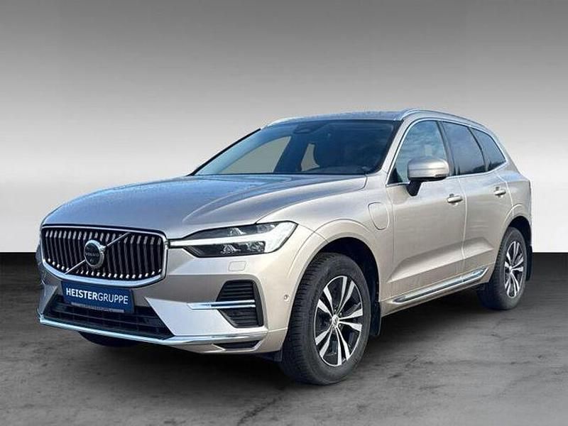 Gebraucht Volvo XC60 Plus 349 PS (256 kW) 2022 Bright dusk (metallic) SUV