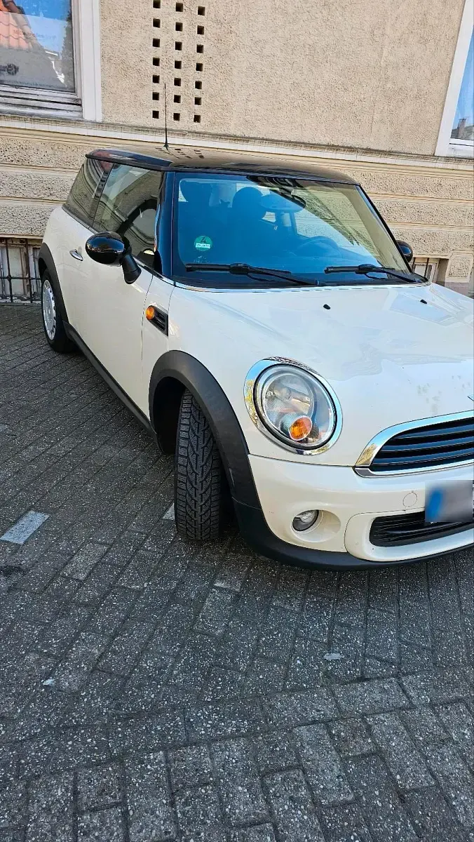 Usata Mini Cooper 75 CV (55 kW) 2010 Beige Utilitaria