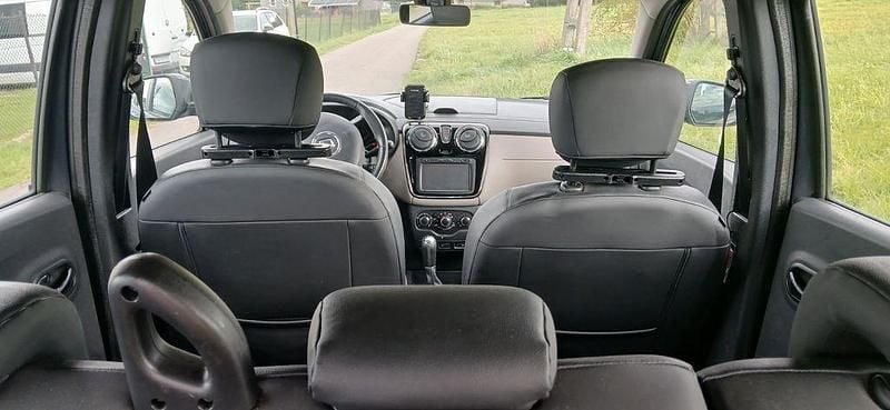 Gebraucht Dacia Lodgy Prestige 116 PS (85 kW) 2017 Grau Van / Kleinbus