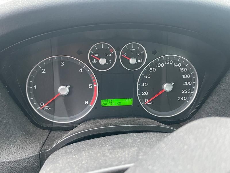 Gebraucht 2007 Ford Focus Kombi | 799 € - Bild 1/4