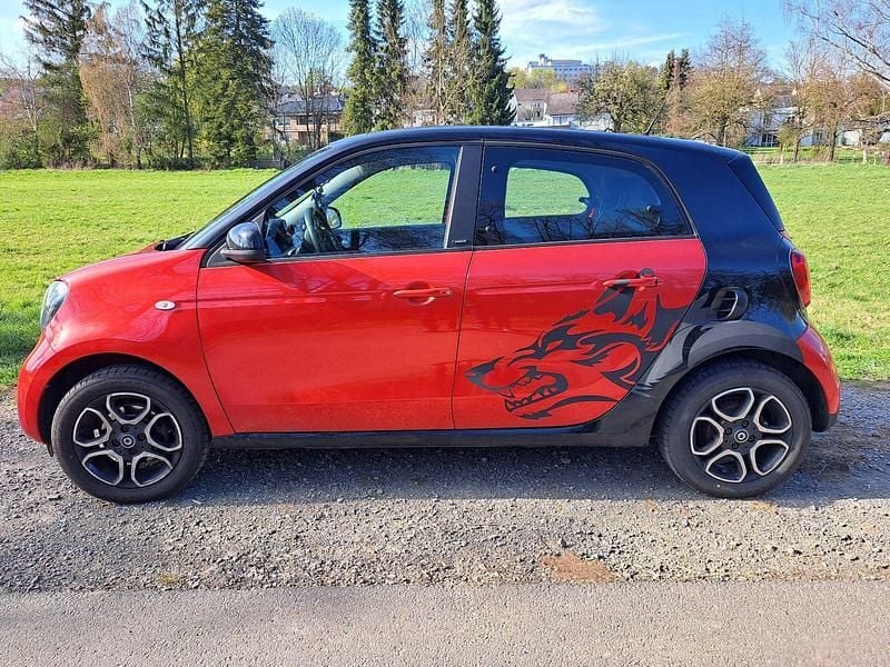 Gebraucht Smart ForFour 90 PS (66 kW) 2015 Rot Kleinwagen