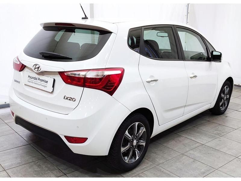 Gebraucht Hyundai ix20 Style 125 PS (91 kW) 2018 Weiss Kleinwagen