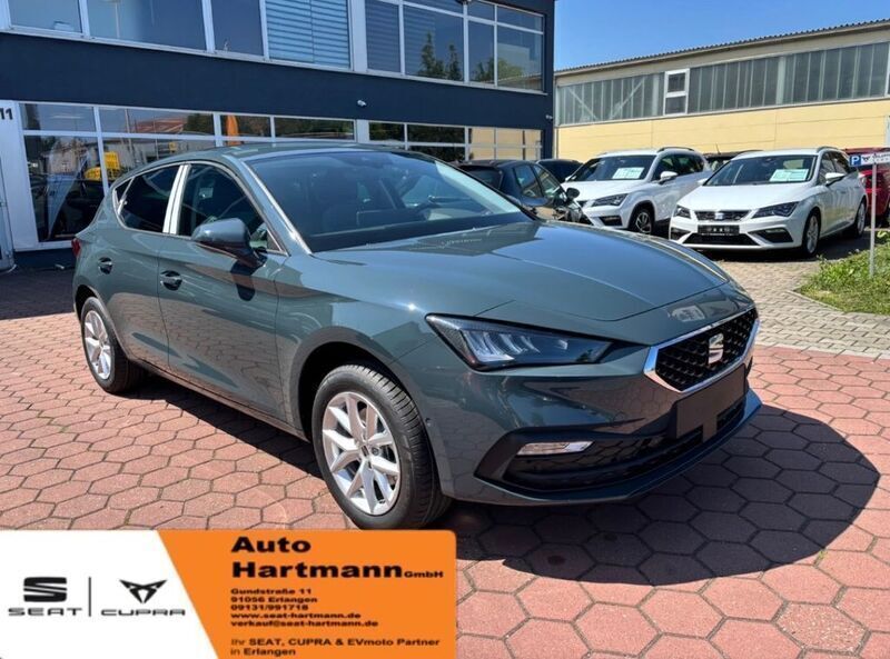 Fjordblau Neu 2025 Seat Leon Style Limousine | 29.990 € (Fairer Preis) - Bild 1/4