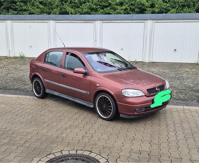 Rot Gebraucht 2001 Opel Astra Coupé | 999 € (Superpreis) - Bild 1/4