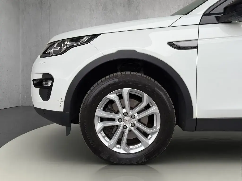 Gebraucht Land Rover Discovery Sport Pure 150 PS (110 kW) 2017 Weiß SUV