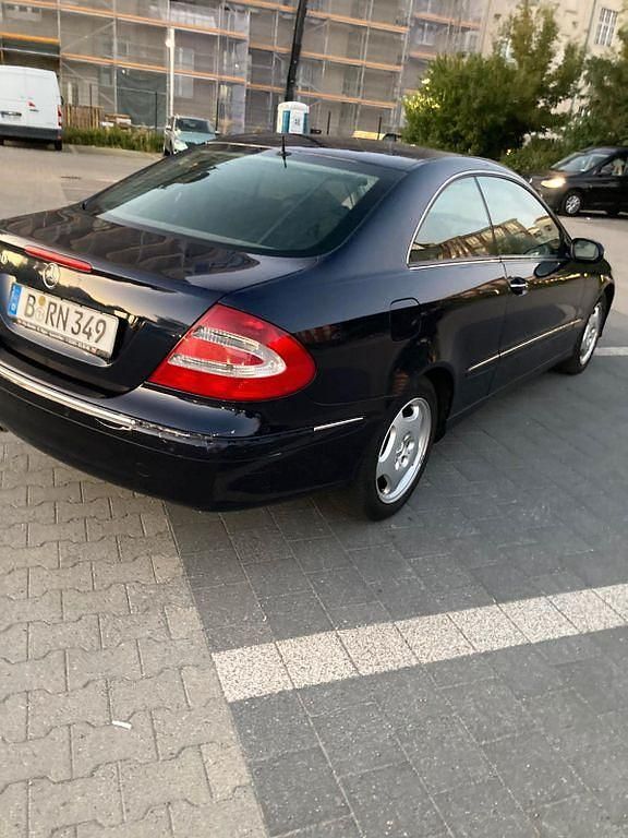 Blau Gebraucht 2003 Mercedes CLK240 Elegance Coupé | 4.750 € (Fairer Preis) - Bild 1/4