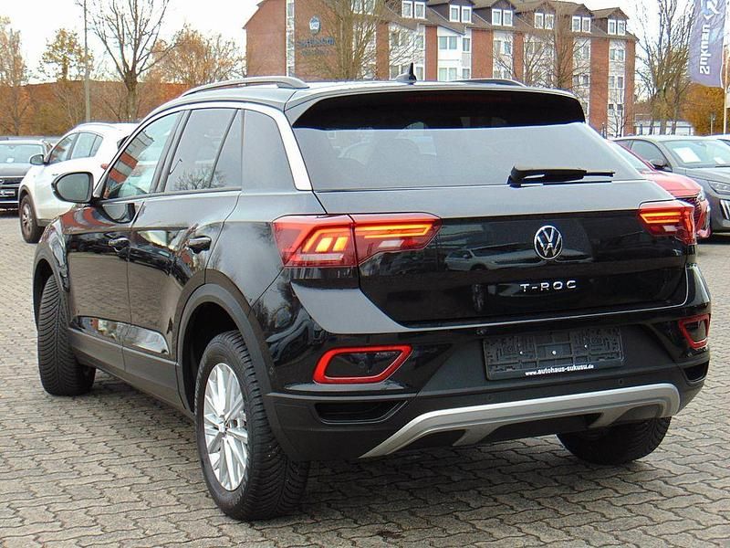 Gebraucht VW T-Roc Life 116 PS (85 kW) 2025 Schwarz SUV