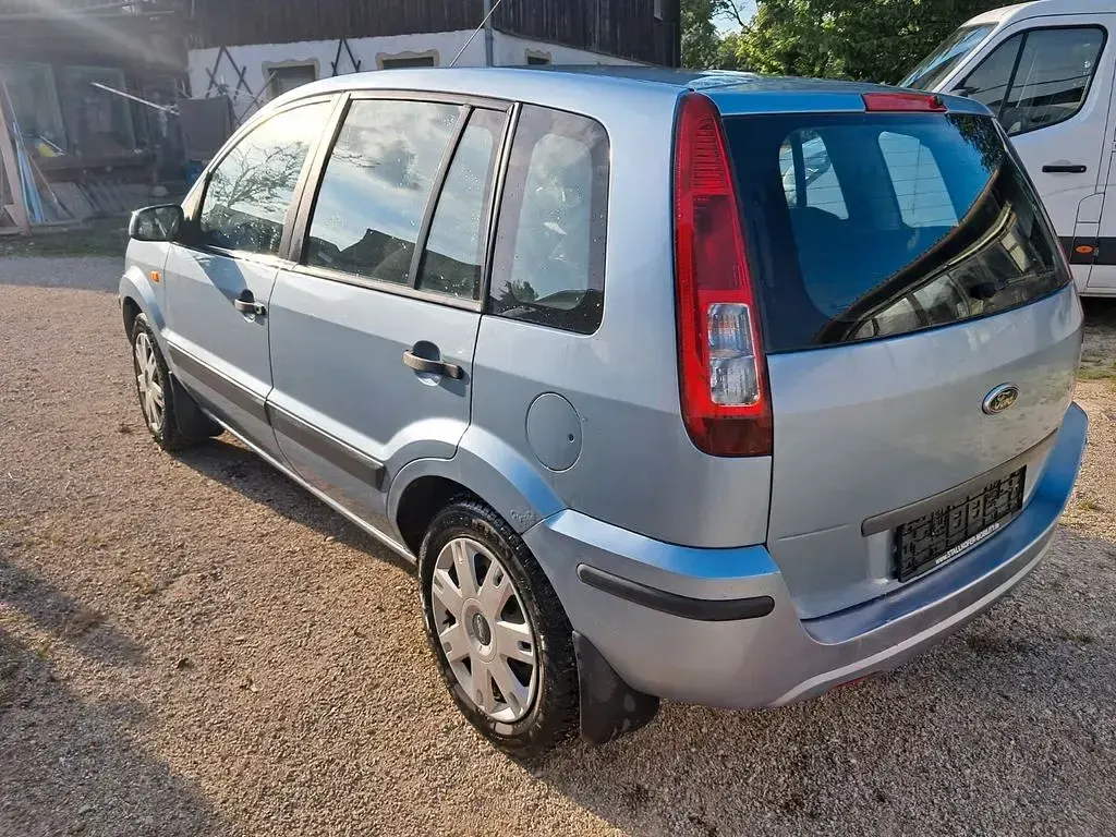 Gebraucht Ford Fusion 80 PS (58 kW) 2006 Blau Kleinwagen