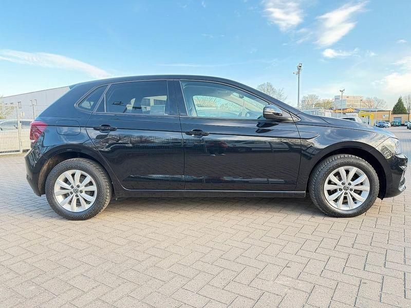 Gebraucht VW Polo Highline 95 PS (69 kW) 2021 Schwarz Kleinwagen