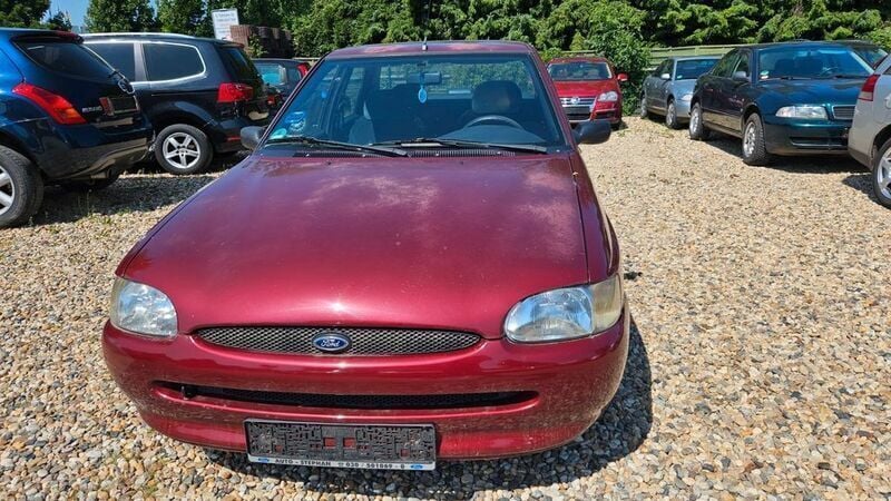Gebraucht Ford Escort 90 PS (66 kW) 1998 Rot Limousine