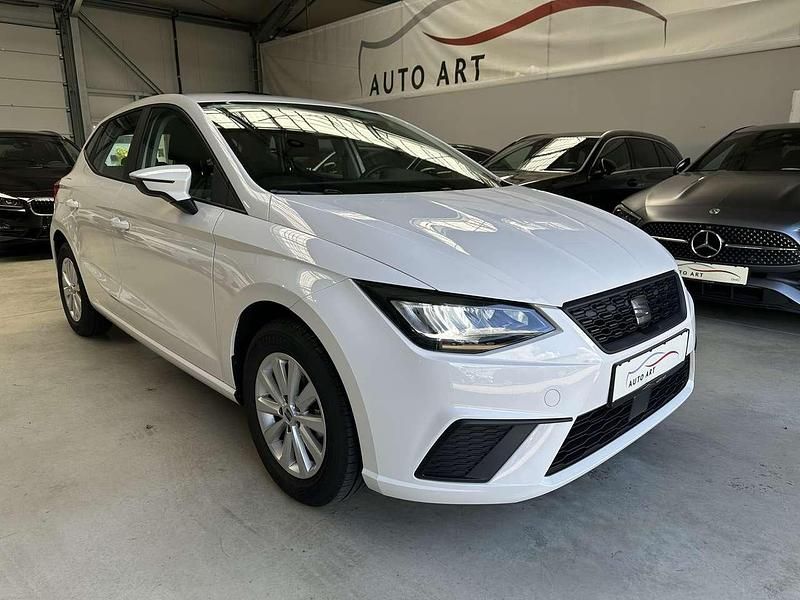 Candy weiss Gebraucht 2022 Seat Ibiza Style Kleinwagen | 15.700 € (Fairer Preis) - Bild 1/4