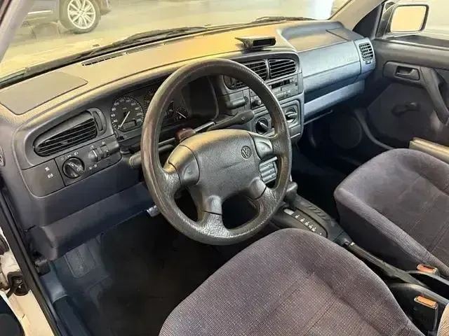 Brugt VW Vento S 258 HK (189 kW) 1993 Hvid Sedan
