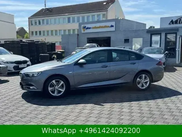 Gebraucht Opel Insignia Business Edition 165 PS (121 kW) 2018 Andere Limousine