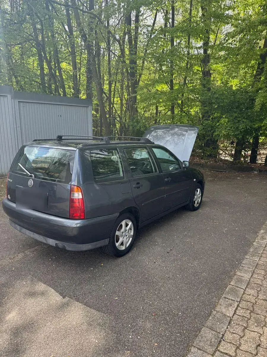 Używany VW Polo Basis 60 KM (44 kW) 2001 Czarny Kombi