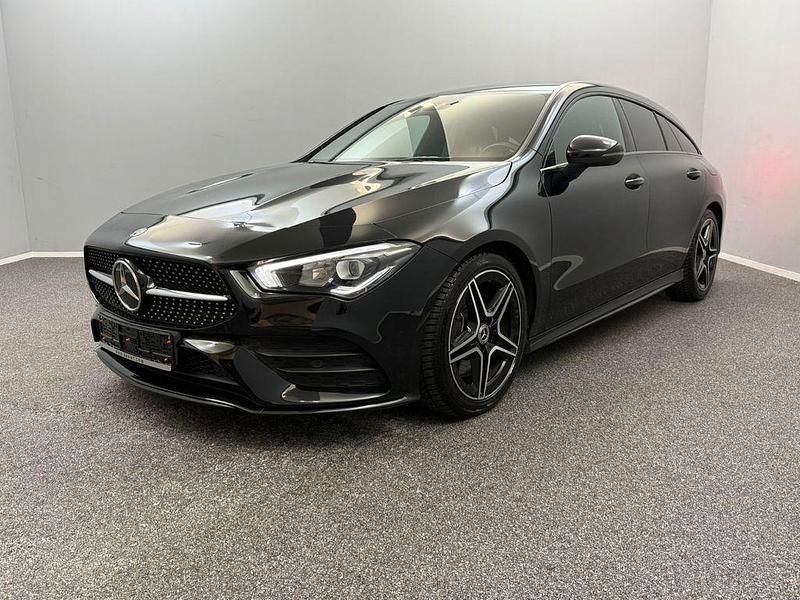 Schwarz Gebraucht 2019 Mercedes CLA220 Shooting Brake AMG line Kombi | 23.999 € (Fairer Preis) - Bild 1/4