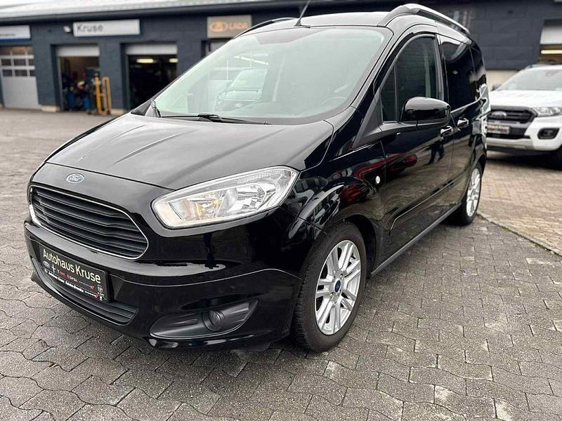 Gebraucht Ford Tourneo Courier Titanium 101 PS (74 kW) 2016 Schwarz Van / Kleinbus