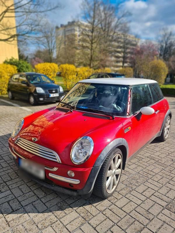 Second-hand Mini Cooper 116 CP (85 kW) 2002 Roșu Hatchback
