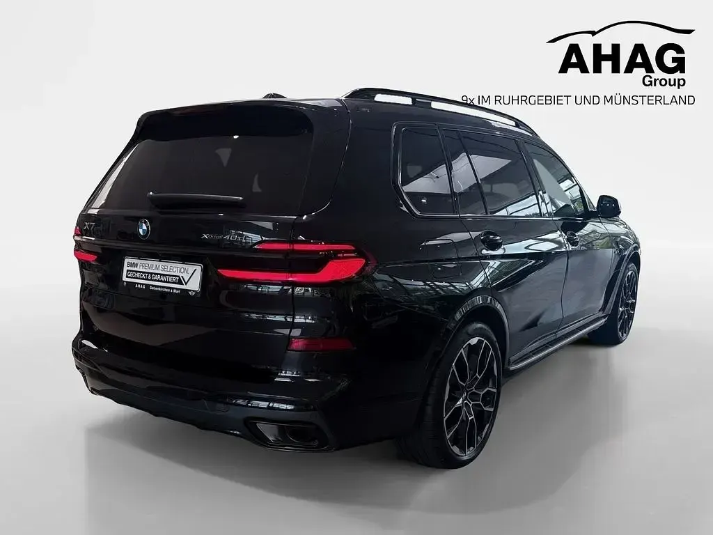 Gebraucht BMW X7 Sport Line 352 PS (258 kW) 2025 Schwarz SUV