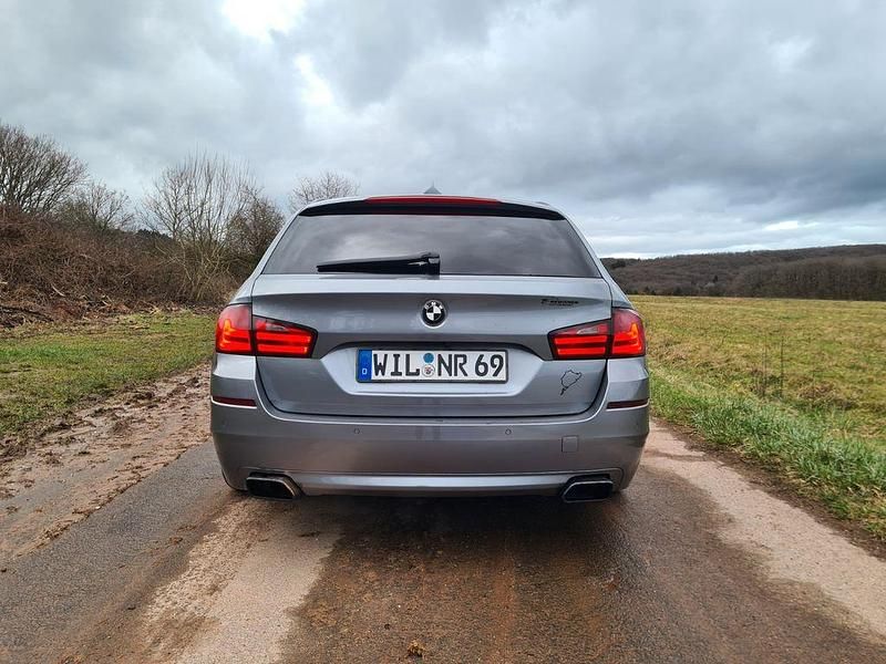 Gebraucht BMW 535 Performance 306 PS (225 kW) 2010 Grau Kombi