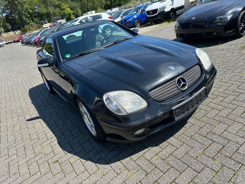 Schwarz Gebraucht 2001 Mercedes SLK200 Cabrio | 2.300 € (Superpreis) - Bild 1/4