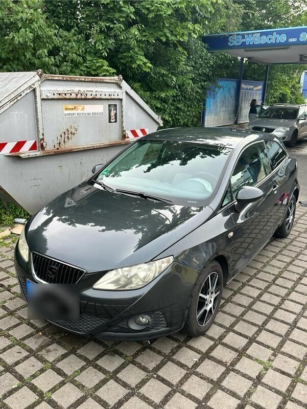 Grau Gebraucht 2009 Seat Ibiza SC Kleinwagen | 2.500 € (Superpreis) - Bild 1/4